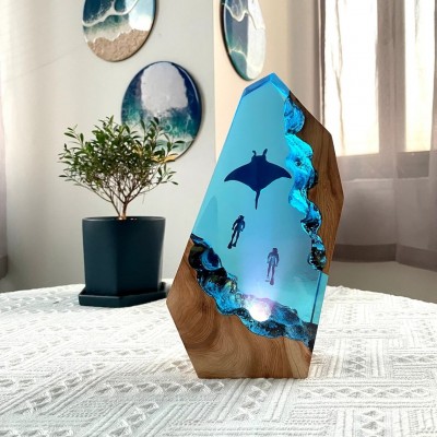 Manta Rays Couple Divers Resin Night Light